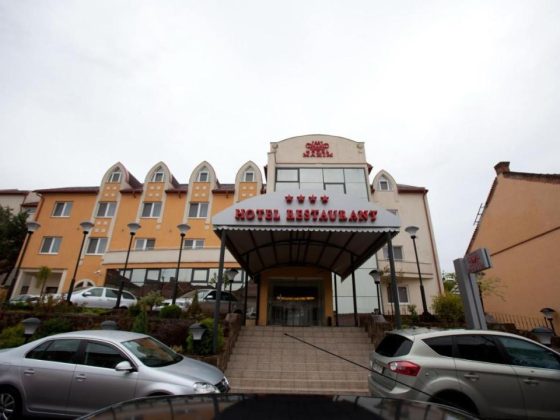 Hotel 4 **** in vendita ultracentrale a Oradea, Bihor, Romania